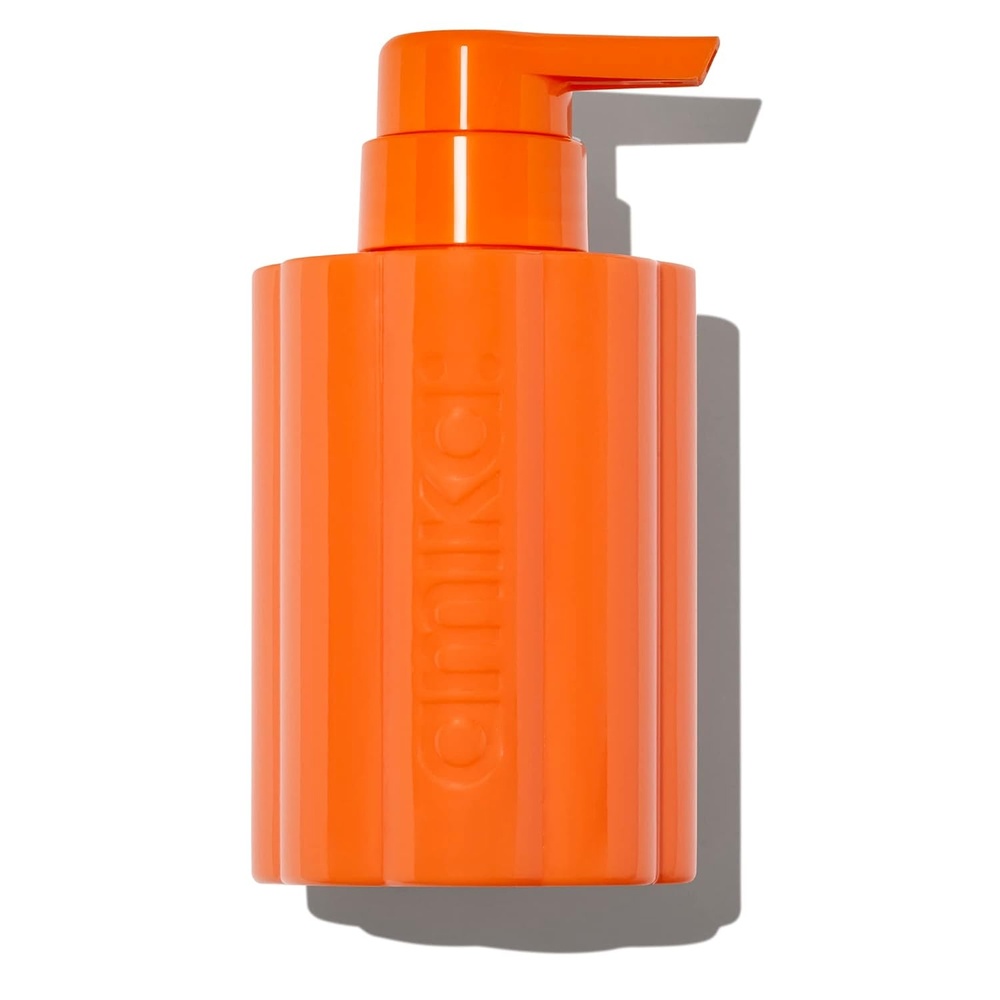 image:imageamika Forever Friend Tritan Refillable Bottlerefillable shampoo bottle